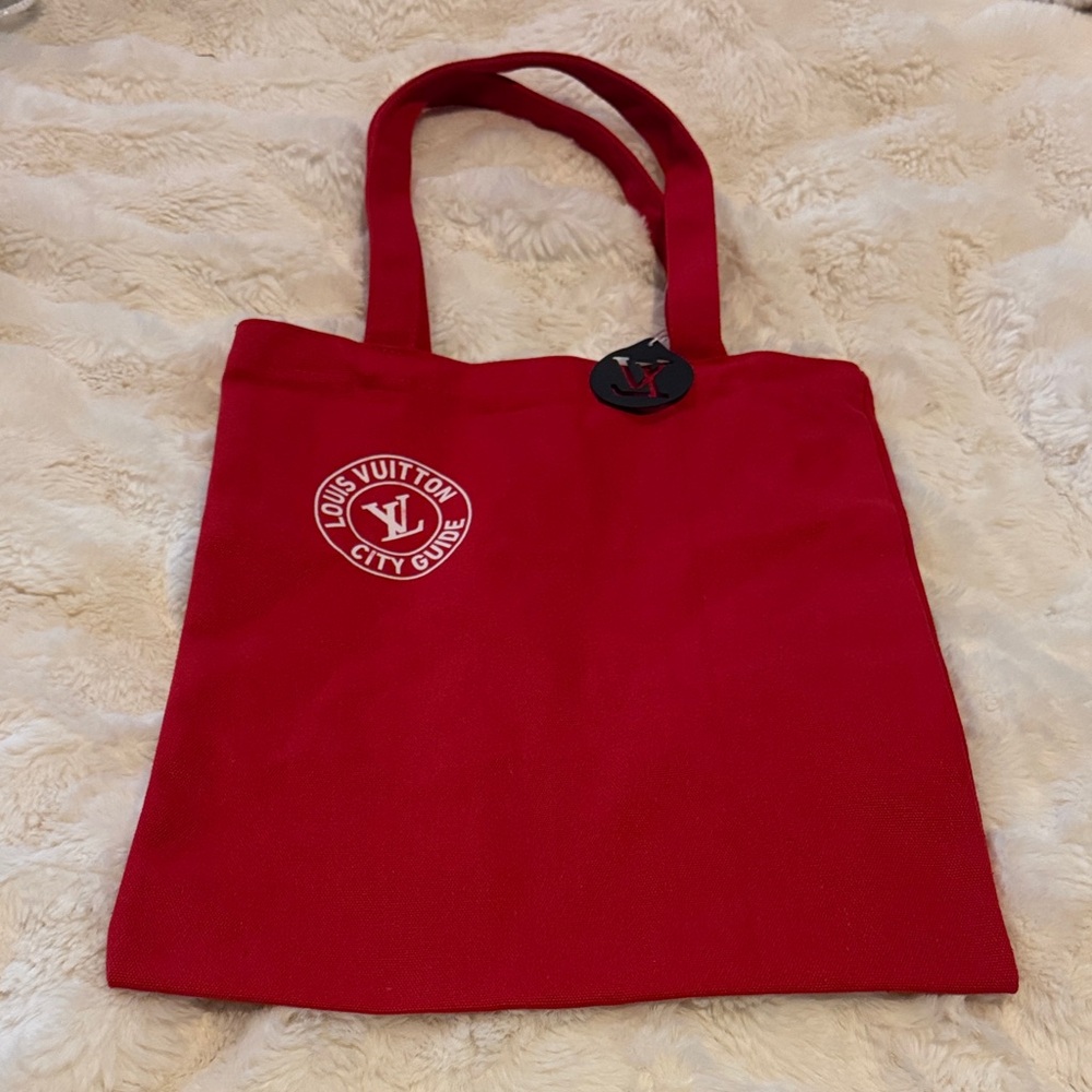 Louis Vuitton Shanghai City Guide Tote - Picture 1 of 6